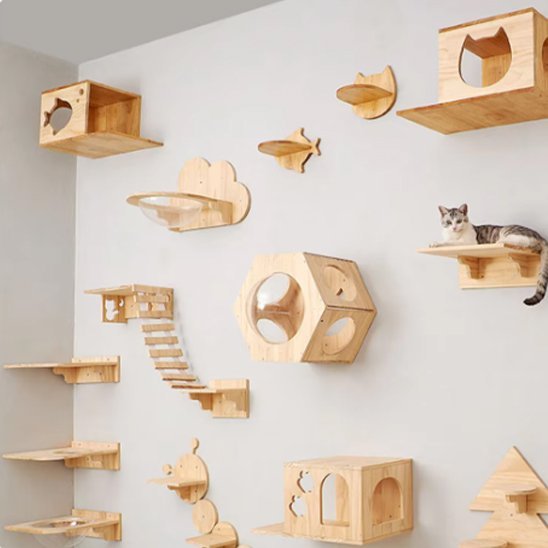 Arbre Ă  chat en bois | Design Vertical mural - Universduchat