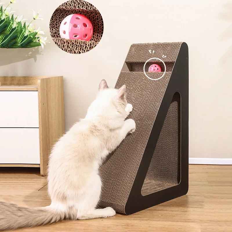 griffoir chat - apprendre à son chat à utiliser son griffoir