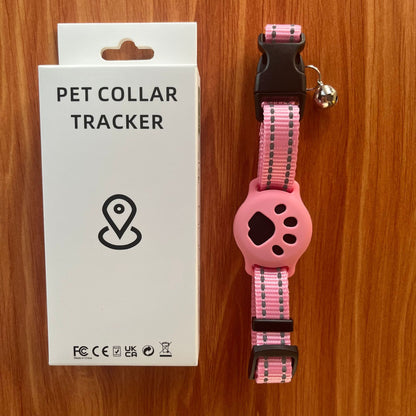 Collier GPS traceur rose, sangle tressée et pendentif grelot avec motif patte