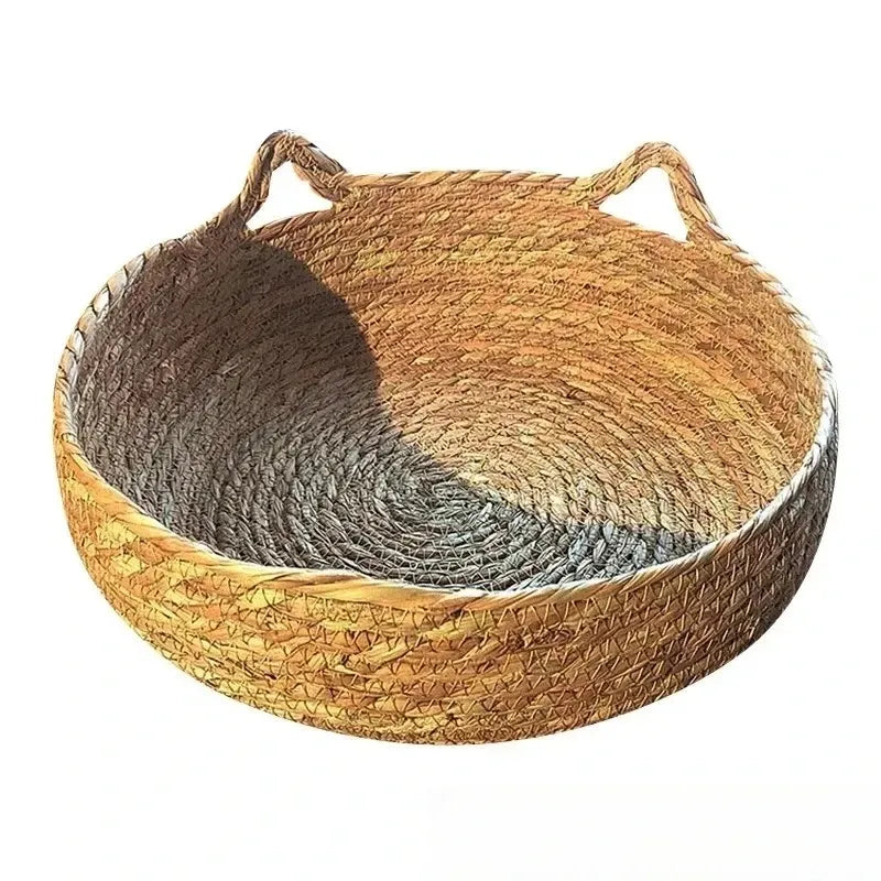 panier pour chat en rotin tressé à la main pour chat – structure naturelle et design élégant