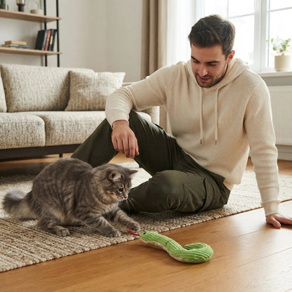 Jouet Chat interactif jouant dans le salon 