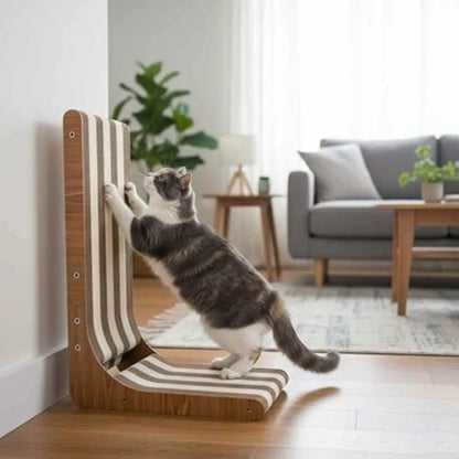 Griffoir pour chat avec côtés en bois et plateau rayé, pour se tenir debout.