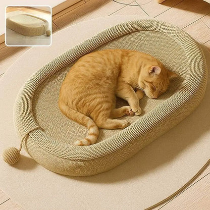 Griffoir pour chat beige en coussin ovale, anneau intérieur et boule pendante
