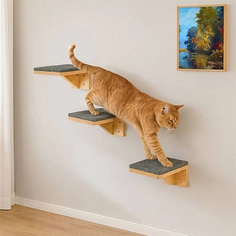 Arbre à chat mural en bois avec trois plateformes empilées pour chat