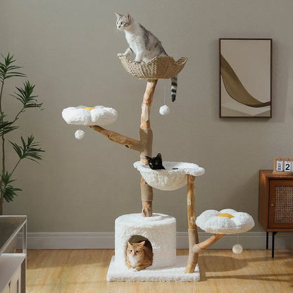 Arbre à chat avec deux plateformes en peluche blanche et poteaux en sisal