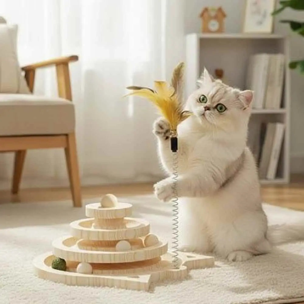 Jouet pour chat Plumes Interactives : canne à plume jaune sur ressort et tour en bois.