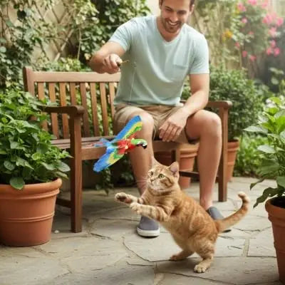 Jouet pour chat en forme d’oiseau multicolore bleu et rouge
