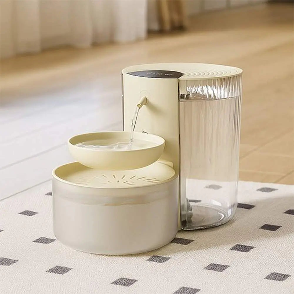 Fontaine à eau pour chat blanche et beige avec bol circulaire et bec d’alimentation