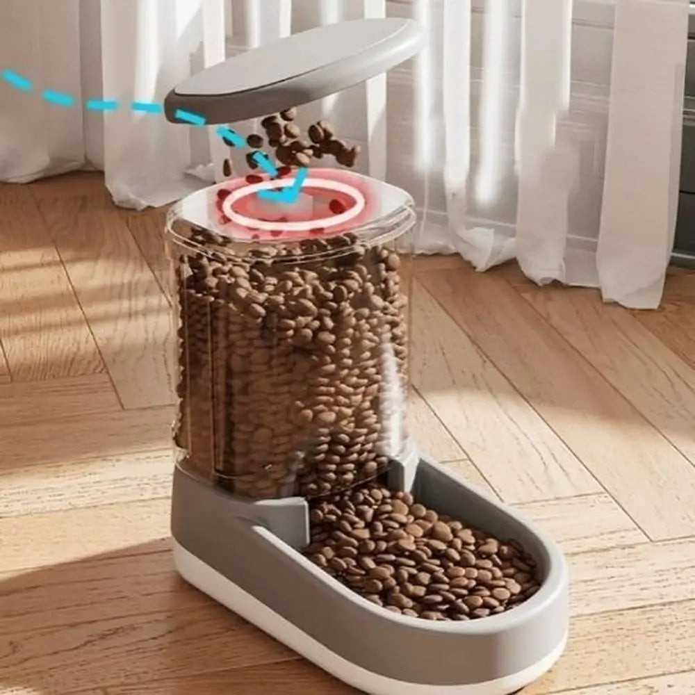 Distributeur de croquettes pour chat SmartFeed gris, grand réservoir transparent avec croquettes