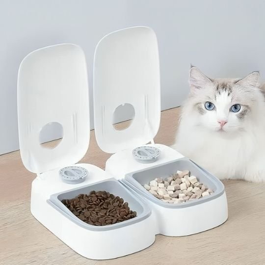 Distributeur automatique de croquettes pour chat | PetFeeder gris